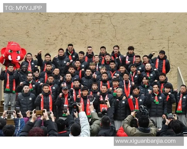 足球队名背后的故事与精神传承探索球队文化与球迷情感的深刻联系